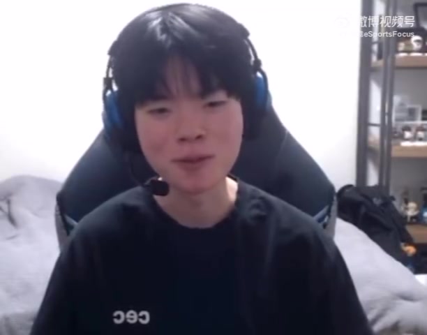 不是退役只是没队要?Deft:现在依旧是职业选手啊,我只是没队伍